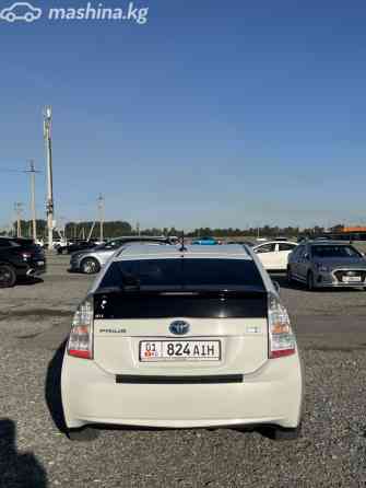 Toyota Prius III (XW30) 1.8, 2011 Bishkek