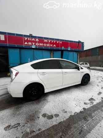 Toyota Prius III Рестайлинг (XW30) Plug-in Hybrid 1.8, 2015 Bishkek