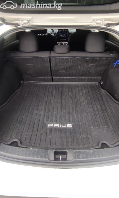 Toyota Prius IV (XW50) 1.8, 2018 Бишкек - сүрөт 11