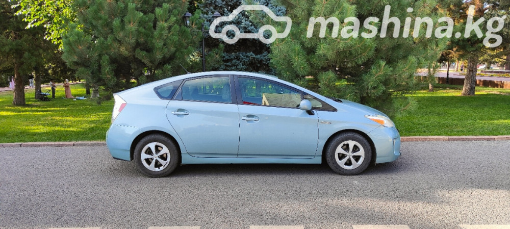 Toyota Prius III Рестайлинг (XW30) 1.8, 2012 Бишкек - сүрөт 4