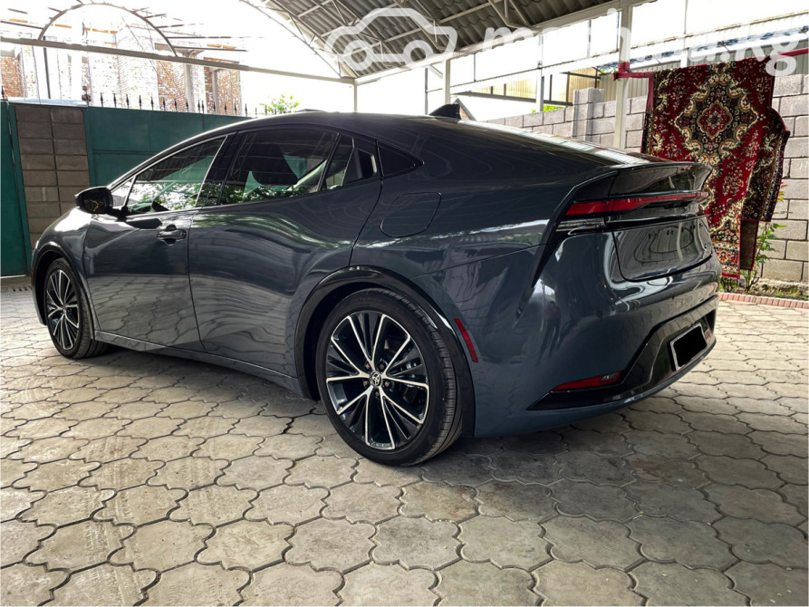 Toyota Prius V (XW60) 2.0, 2023 Бишкек - сүрөт 4