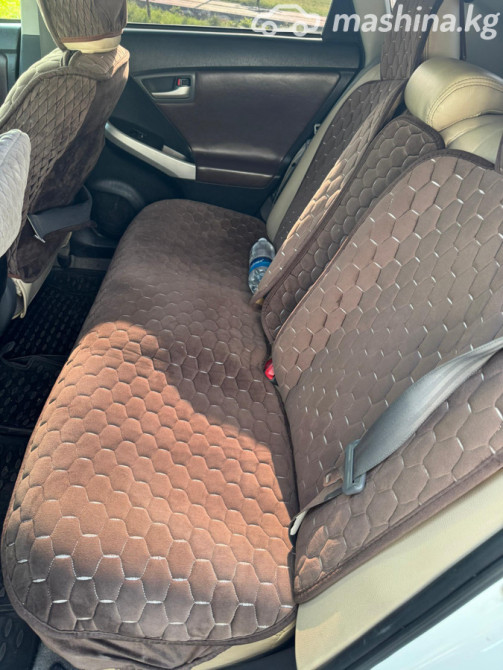 Toyota Prius III Рестайлинг (XW30) 1.8, 2015 Бишкек - сүрөт 9