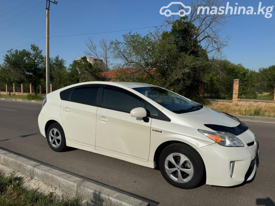 Toyota Prius III Рестайлинг (XW30) 1.8, 2015 Бишкек - сүрөт 3