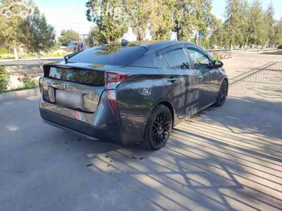 Toyota Prius IV (XW50) 1.8, 2016 Bishkek