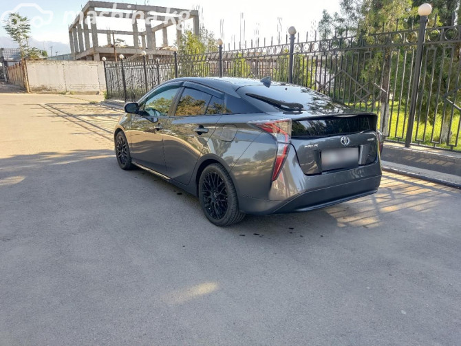 Toyota Prius IV (XW50) 1.8, 2016 Бишкек - сүрөт 4