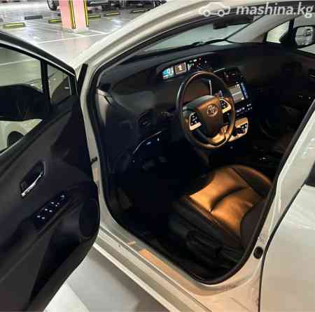 Toyota Prius IV (XW50) 1.8, 2018 Bishkek