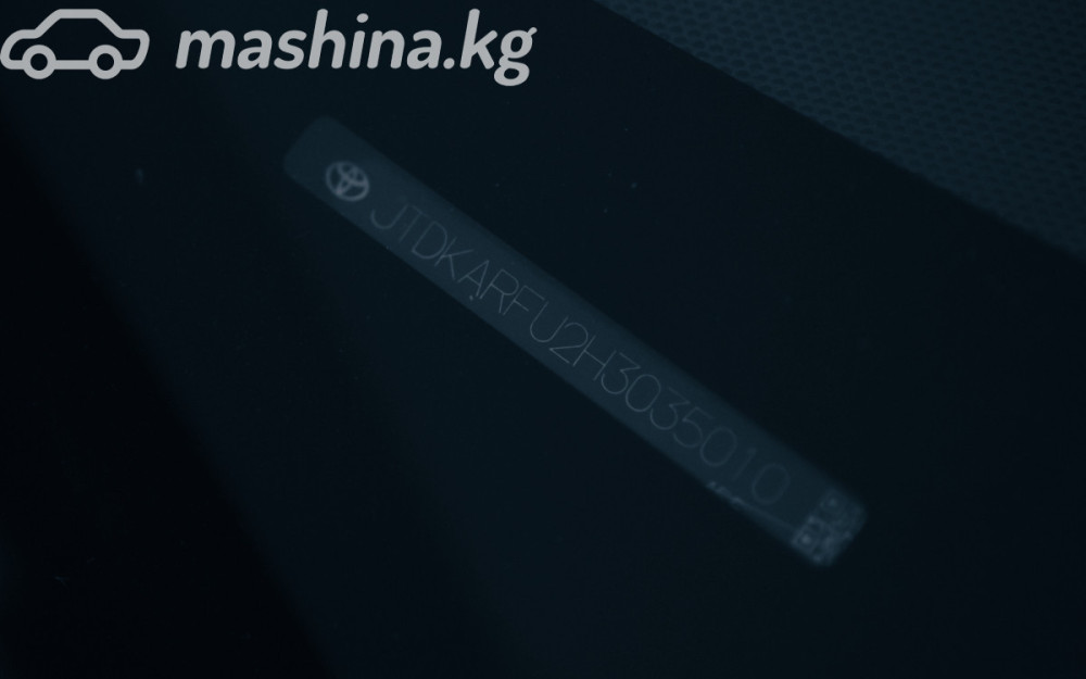 Toyota Prius IV (XW50) 1.8, 2016 Bishkek - photo 10