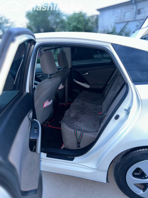 Toyota Prius III Рестайлинг (XW30) 1.8, 2015 Бишкек - сүрөт 5
