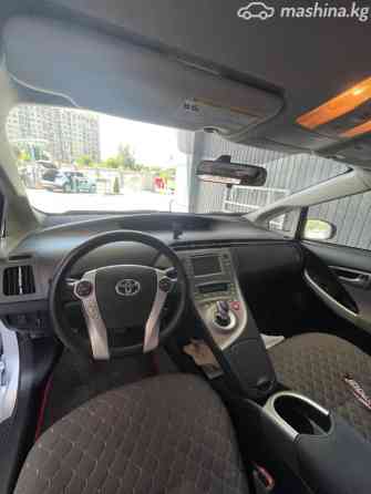 Toyota Prius III Рестайлинг (XW30) 1.8, 2015 Bishkek