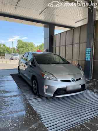Toyota Prius III Рестайлинг (XW30) 1.8, 2015 Bishkek