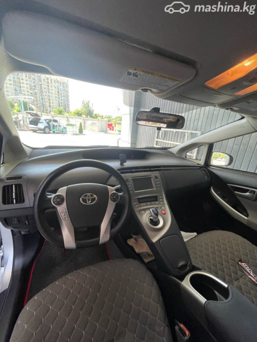 Toyota Prius III Рестайлинг (XW30) 1.8, 2015 Бишкек - сүрөт 5