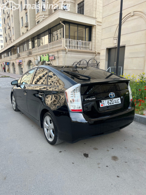 Toyota Prius III Рестайлинг (XW30) 1.8, 2011 Бишкек - сүрөт 3