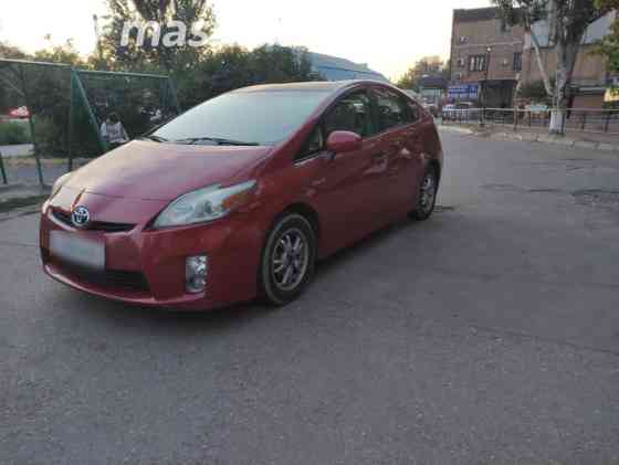 Toyota Prius III (XW30) 1.8, 2010 Bishkek