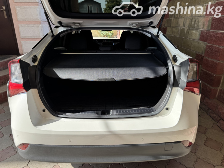 Toyota Prius IV Рестайлинг (XW50) 1.8, 2019 Бишкек - сүрөт 5