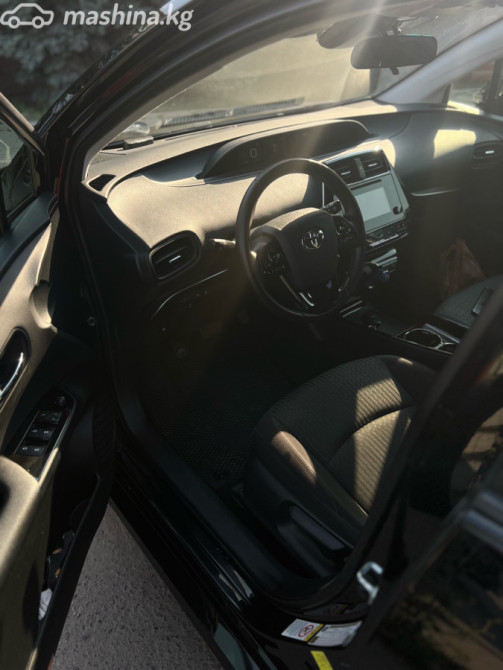 Toyota Prius IV (XW50) 1.8, 2017 Бишкек - изображение 3