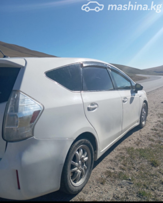 Toyota Prius III Рестайлинг (XW30) Plug-in Hybrid 1.8, 2013 Бишкек - сүрөт 7