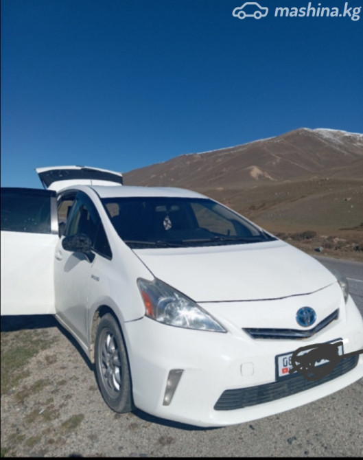 Toyota Prius III Рестайлинг (XW30) Plug-in Hybrid 1.8, 2013 Бишкек - сүрөт 10