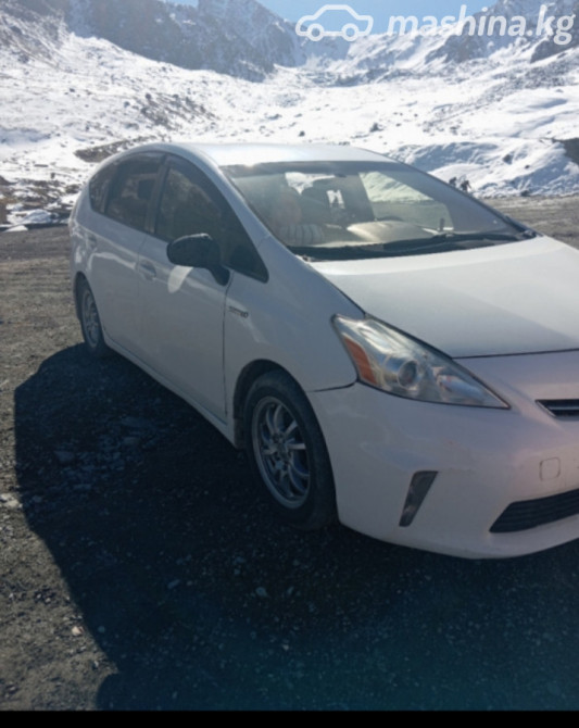 Toyota Prius III Рестайлинг (XW30) Plug-in Hybrid 1.8, 2013 Бишкек - сүрөт 8