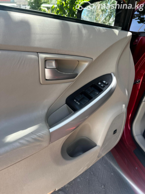Toyota Prius III Рестайлинг (XW30) 1.8, 2015 Бишкек - сүрөт 7