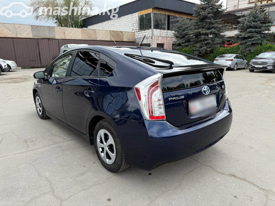 Toyota Prius III Рестайлинг (XW30) 1.8, 2015 Бишкек - сүрөт 4