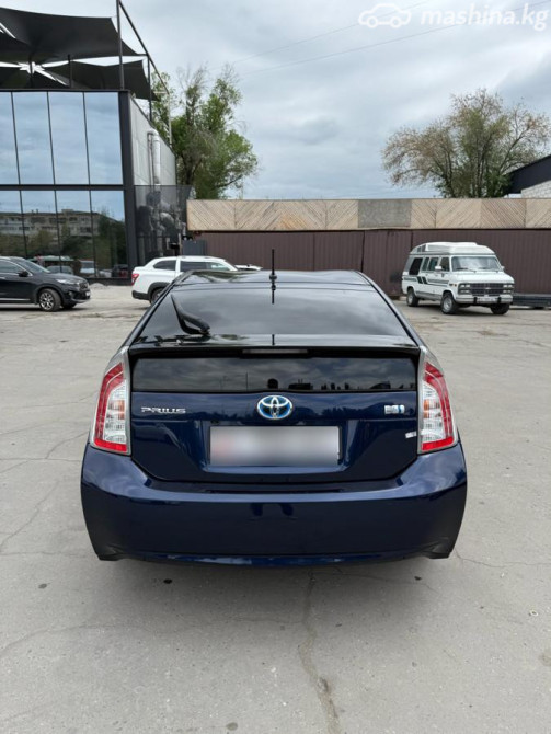 Toyota Prius III Рестайлинг (XW30) 1.8, 2015 Бишкек - сүрөт 5