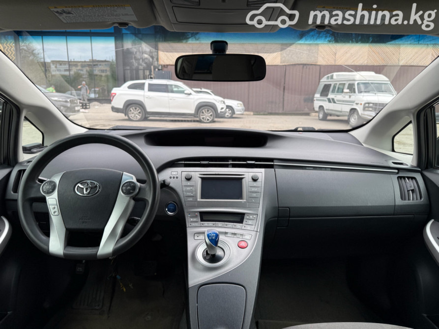 Toyota Prius III Рестайлинг (XW30) 1.8, 2015 Бишкек - сүрөт 9