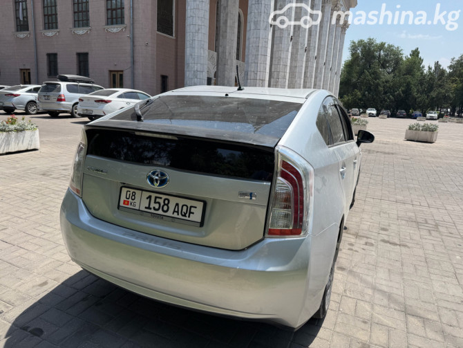 Toyota Prius IV (XW50) 1.8, 2015 Бишкек - сүрөт 5