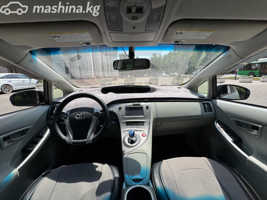 Toyota Prius IV (XW50) 1.8, 2015 Бишкек - изображение 6