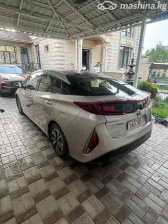 Toyota Prius IV Рестайлинг (XW50) 1.8, 2018 Bishkek