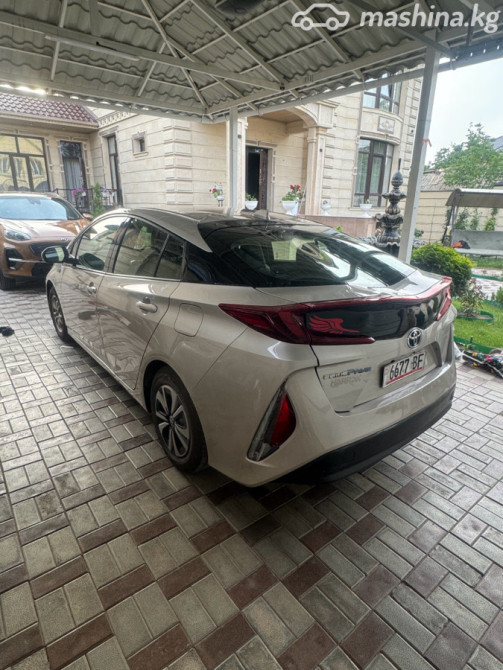 Toyota Prius IV Рестайлинг (XW50) 1.8, 2018 Бишкек - сүрөт 3