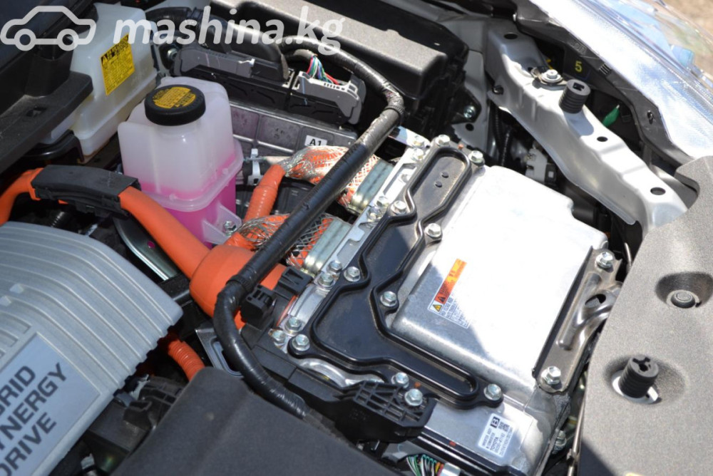 Toyota Prius III Рестайлинг (XW30) 1.8, 2012 Бишкек - сүрөт 11