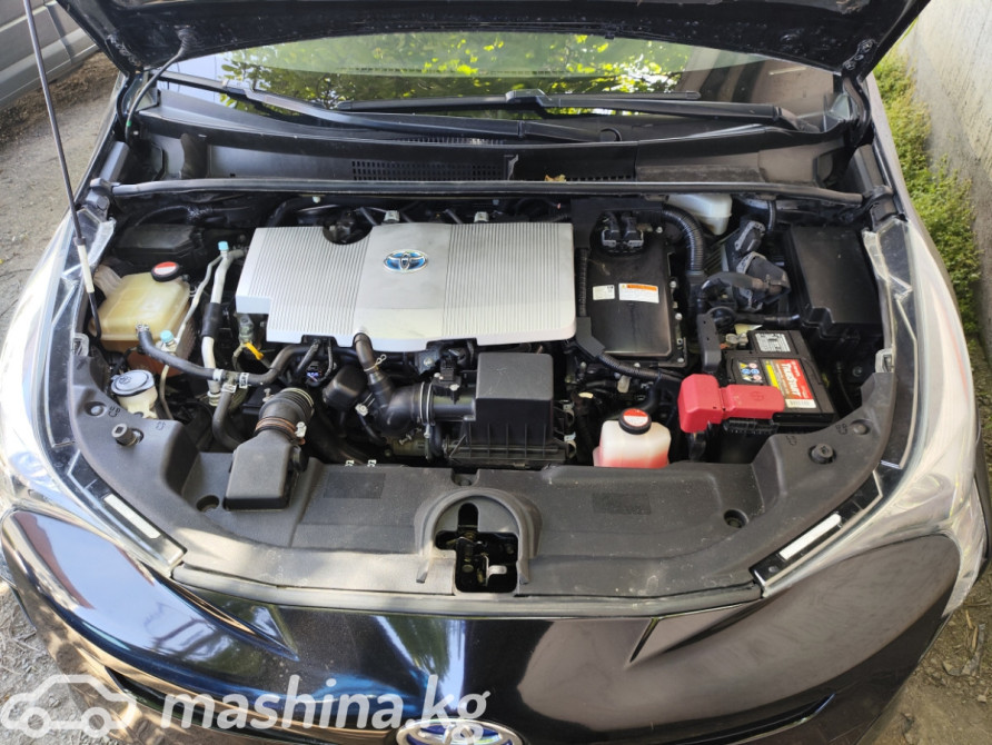 Toyota Prius IV (XW50) 1.8, 2016 Бишкек - сүрөт 12