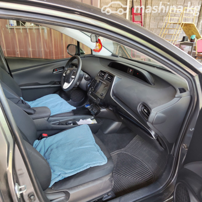 Toyota Prius IV (XW50) 1.8, 2016 Бишкек - сүрөт 6