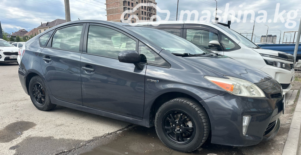Toyota Prius III Рестайлинг (XW30) 1.8, 2013 Бишкек - изображение 2