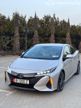 Toyota Prius IV Рестайлинг (XW50) 1.8, 2018 Бишкек - сүрөт 9