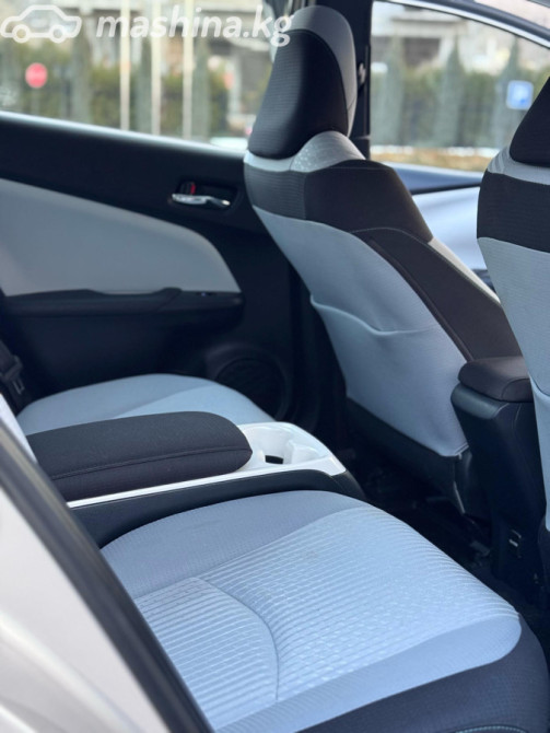 Toyota Prius IV Рестайлинг (XW50) 1.8, 2018 Бишкек - изображение 8