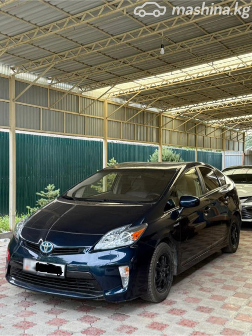 Toyota Prius III Рестайлинг (XW30) Plug-in Hybrid 1.8, 2015 Бишкек - изображение 1