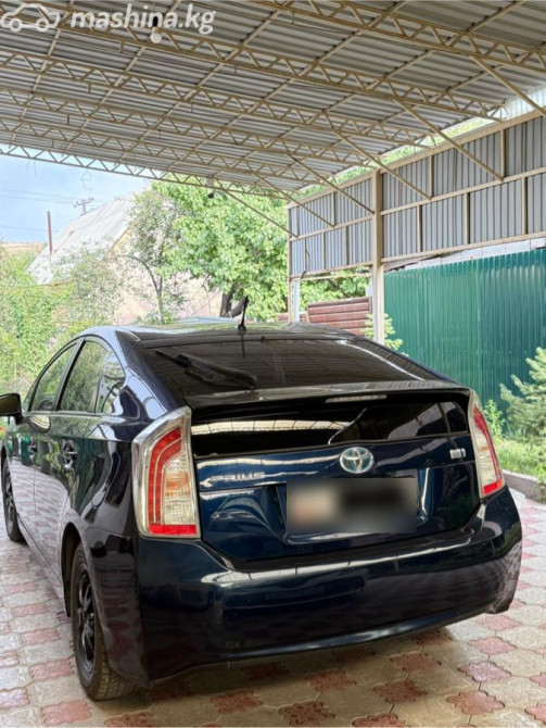 Toyota Prius III Рестайлинг (XW30) Plug-in Hybrid 1.8, 2015 Бишкек - изображение 4