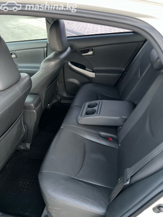 Toyota Prius III (XW30) 1.8, 2011 Бишкек - изображение 4