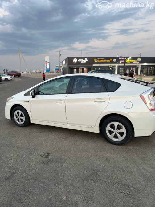 Toyota Prius III (XW30) 1.8, 2011 Бишкек - сүрөт 6