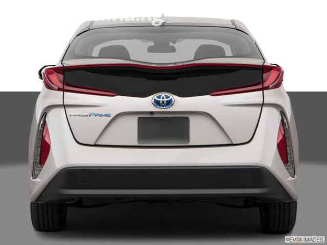 Toyota Prius IV (XW50) Prime 1.8, 2017 Бишкек - изображение 9