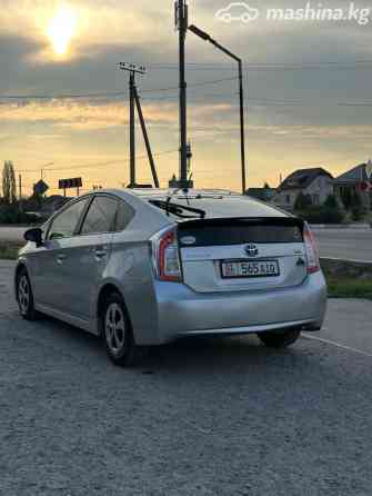 Toyota Prius III Рестайлинг (XW30) Plug-in Hybrid 1.8, 2015 Бишкек