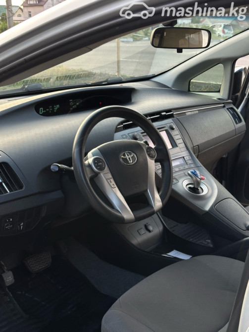 Toyota Prius III Рестайлинг (XW30) Plug-in Hybrid 1.8, 2015 Bishkek - photo 10