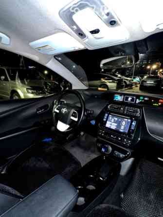 Toyota Prius IV (XW50) 1.8, 2017 Бишкек