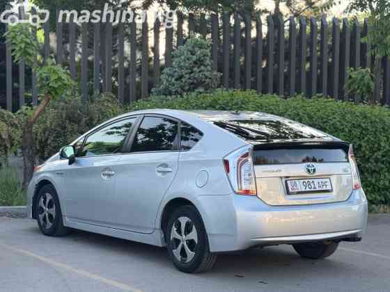 Toyota Prius III Рестайлинг (XW30) 1.8, 2014 Бишкек