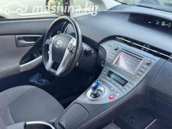 Toyota Prius III Рестайлинг (XW30) 1.8, 2014 Бишкек