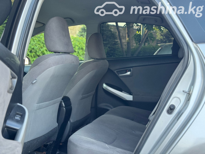 Toyota Prius III Рестайлинг (XW30) 1.8, 2014 Бишкек - сүрөт 8