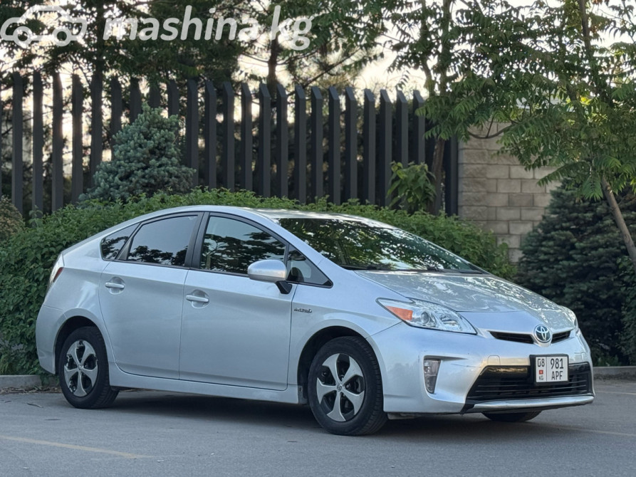 Toyota Prius III Рестайлинг (XW30) 1.8, 2014 Bishkek - photo 1
