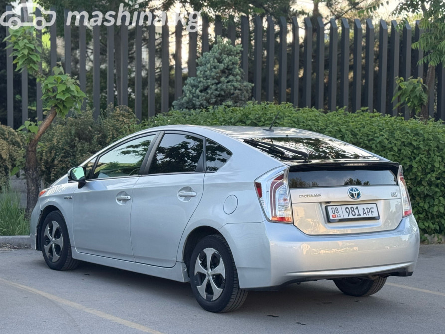 Toyota Prius III Рестайлинг (XW30) 1.8, 2014 Bishkek - photo 4