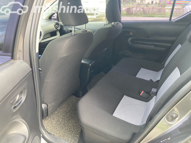 Toyota Prius c I Рестайлинг 1.5, 2018 Бишкек - сүрөт 7